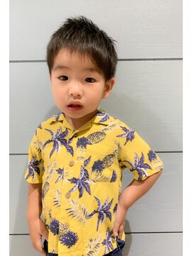 プラグ バイ ネオリーブ(plug by neolive) キッズショート