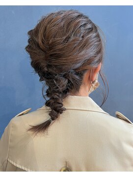 クララデアンシュシュ(Kurara de UN CHOU CHOU) ねじねじアレンジ