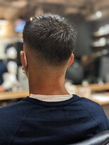 ワンワンオー バーバーショップ コンチネンタル(@110 BARBER SHOP continental)&nbsp;FADEカット