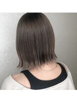 美容室 ハルミ ヘア リゾート 川口店(Harumi Hair Resort) 切りっぱなしボブ/ハイトーン/ベージュ