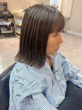 ティダスマイル(tida smile) 白髪ぼかしハイライト＊結べるボブ＊20代30代40代