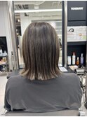 【川原】ミディアムヘアのデザインカラー