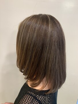 アズールサン 草加西口店(azule-sun) ハイライトカラー,グレージュカラー,白髪ぼかし【草加】