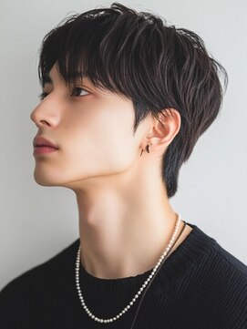 セプト 博多(SEPT.) 韓国風マッシュ ニュアンスパーマ センターパート ウルフカット