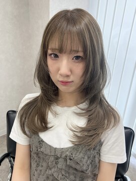 バタフライカット/リタッチカラー/グレーブラウン