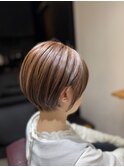 丸みシルエット×艶感ショートボブ