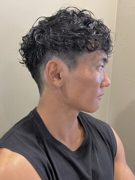 ザメンバイリオス(THE MEN. BY LIOS) 外国風スペインパーマ