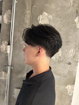 アカ(ACA) ニュアンスパーマテーパーフェード札幌大通りメンズ美容室