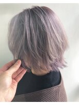 サングース(Sungoose)&nbsp;<Sungoose>ハイトーン厚めバング大人アンニュイラフパーマ