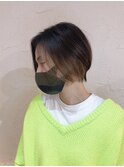 ショートボブ