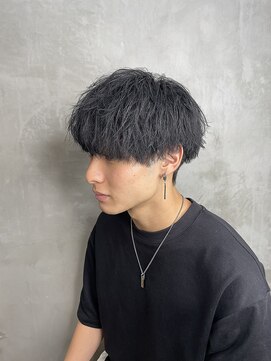 ソース 京都河原町(SOURCE) 刈り上げマッシュ