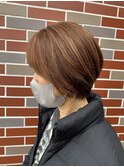 ショートヘア×ハイライト