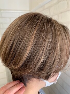 ロマンヤカタ ファース(ROMAN YAKATA fars) 艶髪 ハイライトカラー ベージュ@田代4/23