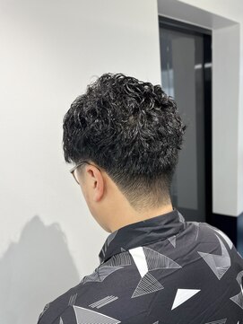 リバティシェアバーバー 銀座(LIBERTY SHARE BARBER) メンズショート/パーマ