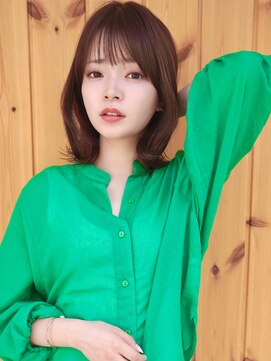 ブゾン(buZon) 【buZon ブゾン】外はねボブ×斜めバング/グレージュカラー