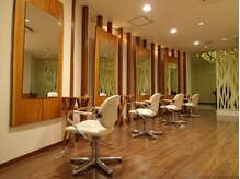 ヒューラ ヘア アンド メイク hura HAIR & MAKE