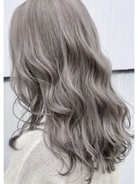 トゥルートラスト 和戸店(True Trust)&nbsp;おしゃれな大人のハイトーンカラー ミルクティーアッシュ