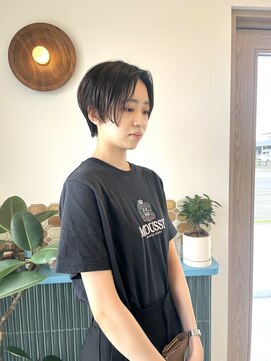 フイ(HUi) ショート