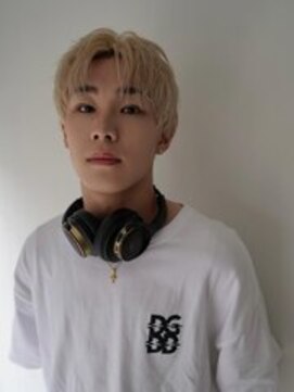 ログ キンシチョウ(L.O.G KINSHICHO) 波巻きセンターパート