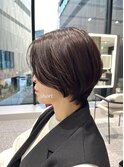 大人キレイめショート。