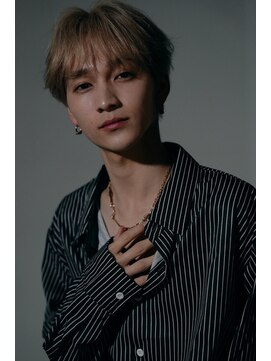 ジーナ 大宮(Zina) 髪質改善＊金髪韓国マッシュ＊美髪【Zina大宮】