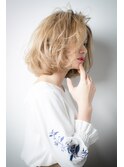 □外国人風ハイトーンカラーかきあげボブパーマ415上尾20代30代