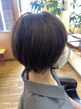 キキ 美容室(KIKI) 丸みショート