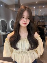 ジーナ 福岡天神(Zina) 韓国風/レイヤーカット/顔周りカット