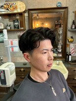 アールズ ヘア(R's hair)&nbsp;MEN’S HAIR/波巻きツイストスパイラル/リバースセンターパート