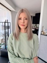 ジン(JIN)&nbsp;☆ミルクティーベージュ☆顔まわりカット☆レイヤー☆久留米☆