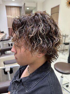 アッシュ 下丸子店(Ash) 蒲田メンズハイライトセンターパートサーフカール