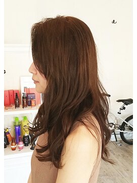 ホワイトスペース(whitespace) 大人ウェーブ