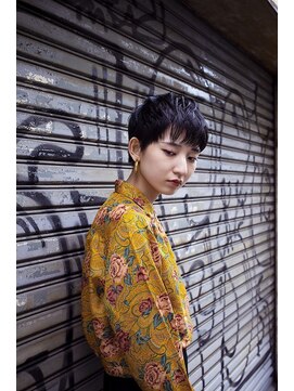 カシータフロル 守山(Casita flor) 柔らかい束感のベリーショート