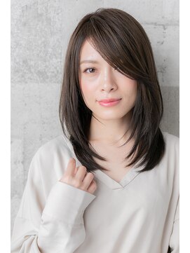 ソラネル(SOLENNEL) 30代40代ツヤ感◎愛されナチュラルストレートエレガントレイヤー