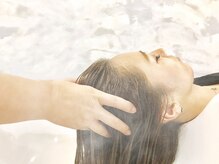 "最上のフルフラットシャンプー台''癒しのリラックスタイムを♪