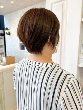 キャアリー(Caary) 福山市美容室Caary人気 スッキリショートヘア赤みブラウン