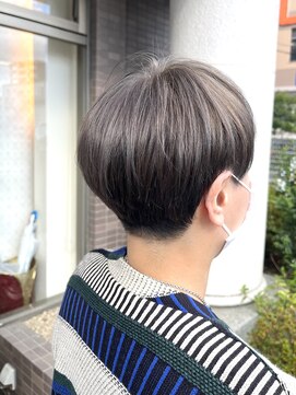 カペリベラ CapelliBella 香里園店 刈り上げショート×ハイトーングレージュ【カペリベラ香里園店】