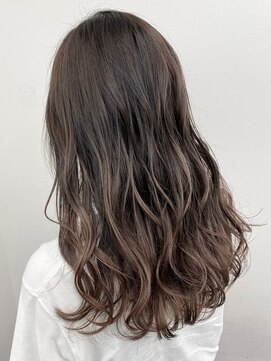 イース バイ アンブルリュクス 北千住(Ease by amble luxe) ハイライトカラー