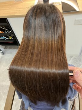 リマーゴ(re:Mago) 美髪矯正/縮毛矯正/ストレートパーマ/髪質改善/トリートメント