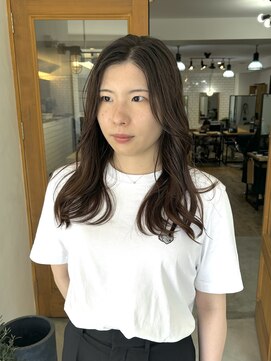 コミレ(COMILE) レイヤーカット×オリーブベージュ