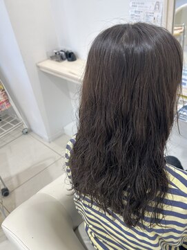 カペリベラ 寝屋川店(Capelli Bella) ゆるめパーマ