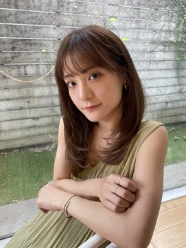 ガーランド (Garland) 大人かわいい顔まわりレイヤーまろベージュミディアムレイヤー