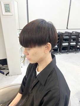 マリアバイアフロート(Maria by AFLOAT) マッシュウルフ/ハイトーン/中性ウルフ/地雷系/ラウンドマッシュ