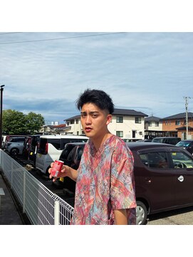 トゥモローズ(TOMORROWS) スパイキーショート