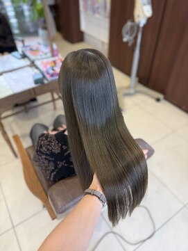 フォルテ 藤枝エピ店 冬のトレンド！透明感オリーブベージュ