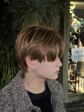 曲がる縮毛矯正専門 バイ レイズルーツ 名駅(曲がる縮毛矯正専門 by RAYS ROOTS) 名古屋韓国毛流れ