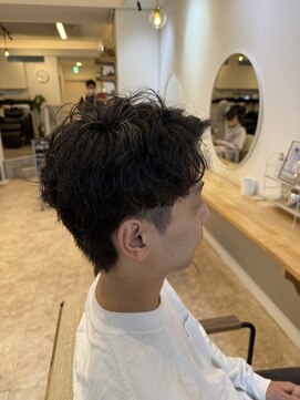 ブルーム(BROOM) シャドウパーマ