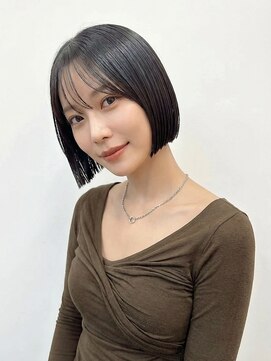 ニチカ 銀座(NYCKA) 暗髪ストレートボブ MANA 縮毛矯正