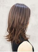 大人可愛いハイライト×ゆるふわミディ×透明感ブラウン