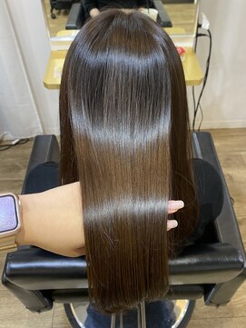 イオエ(ioe) 黒髪/ボブルフ/ネビージュ/小顔/ワンレン/髪質改善/グレージュ